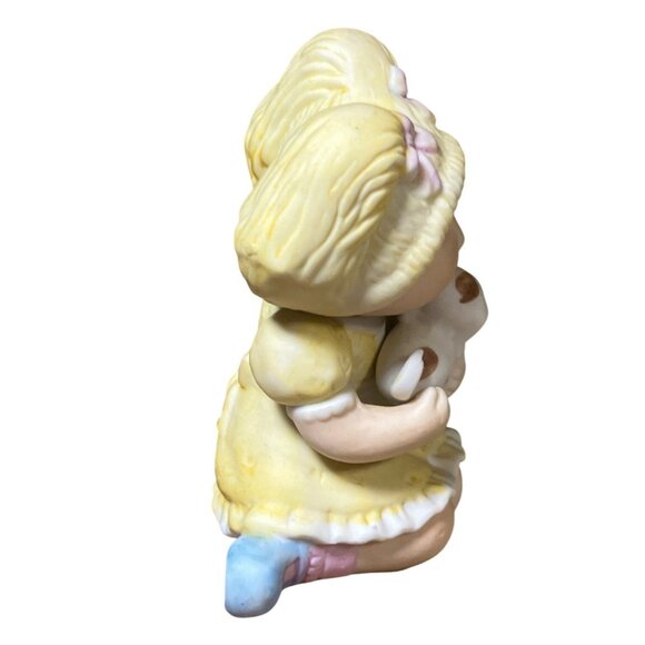 Ceramic Girl Figurine With Yellow Dress and Puppy - Picture 5 of 11